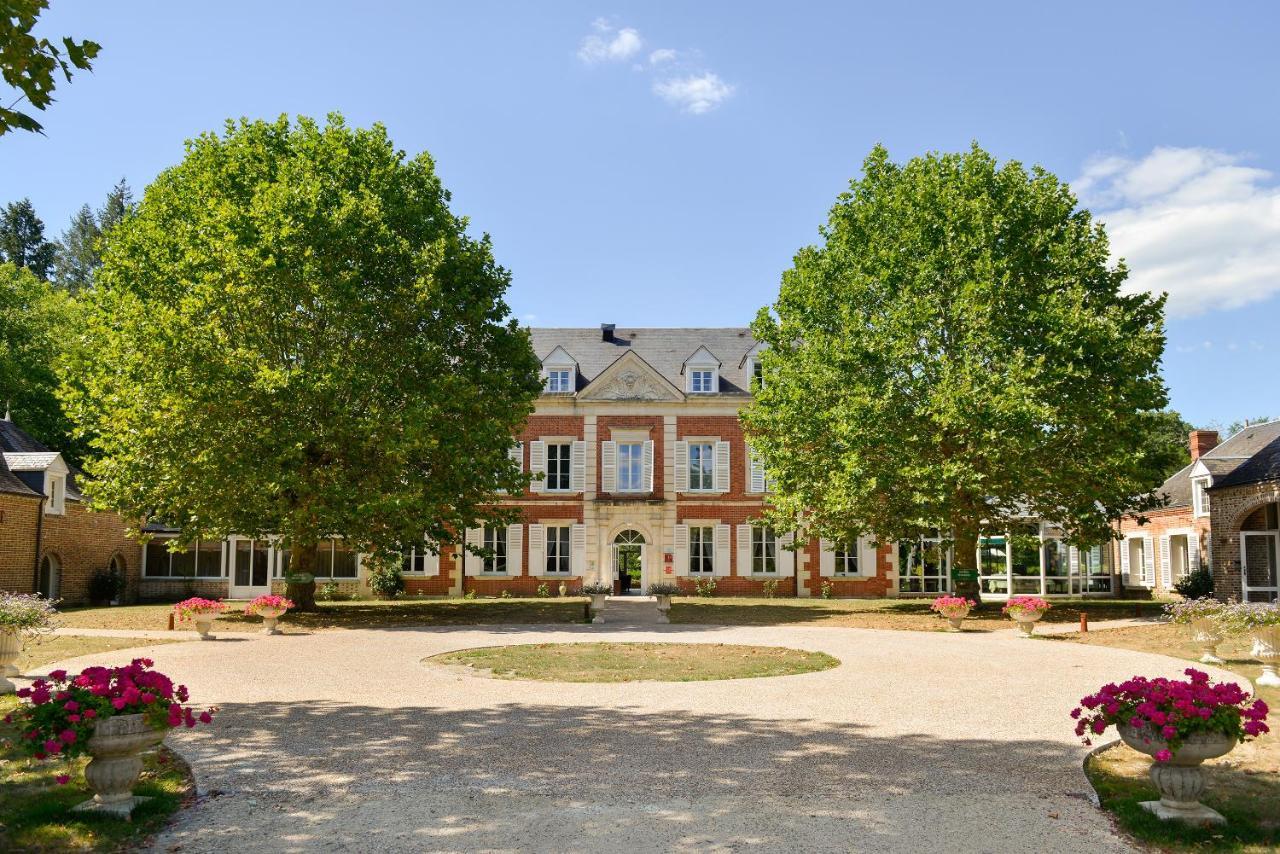 Logis Domaine De Valaudran Hotel ซาลบรีส์ ภายนอก รูปภาพ