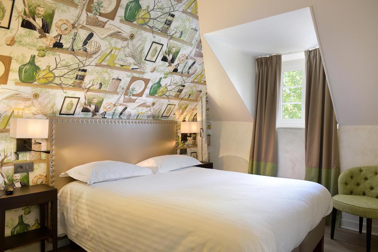 Logis Domaine De Valaudran Hotel ซาลบรีส์ ภายนอก รูปภาพ