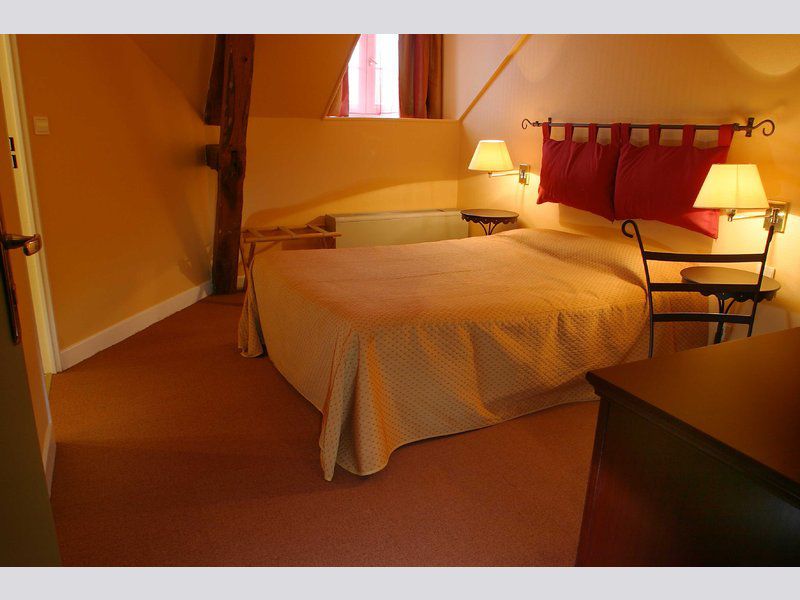 Logis Domaine De Valaudran Hotel ซาลบรีส์ ภายนอก รูปภาพ