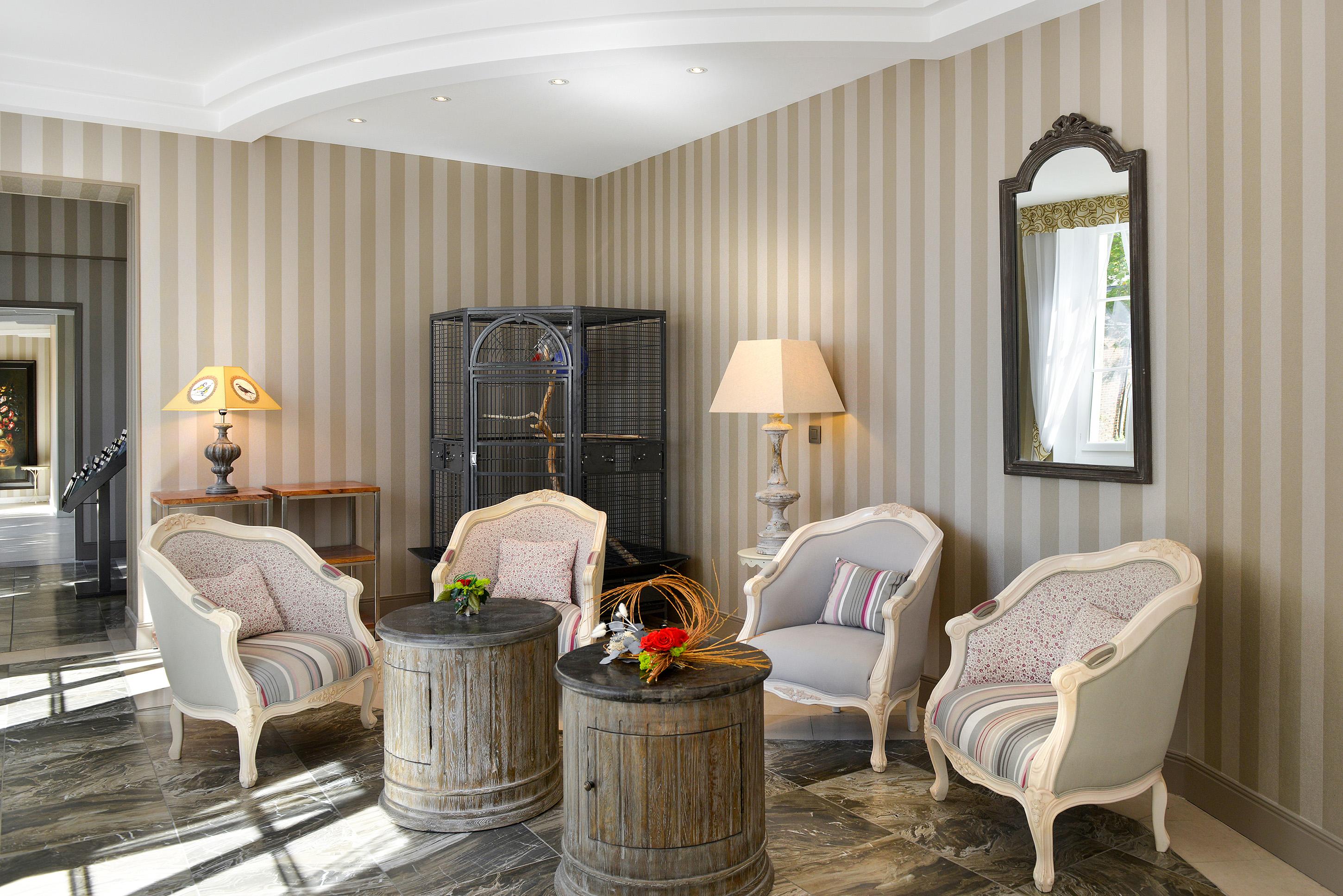 Logis Domaine De Valaudran Hotel ซาลบรีส์ ภายนอก รูปภาพ