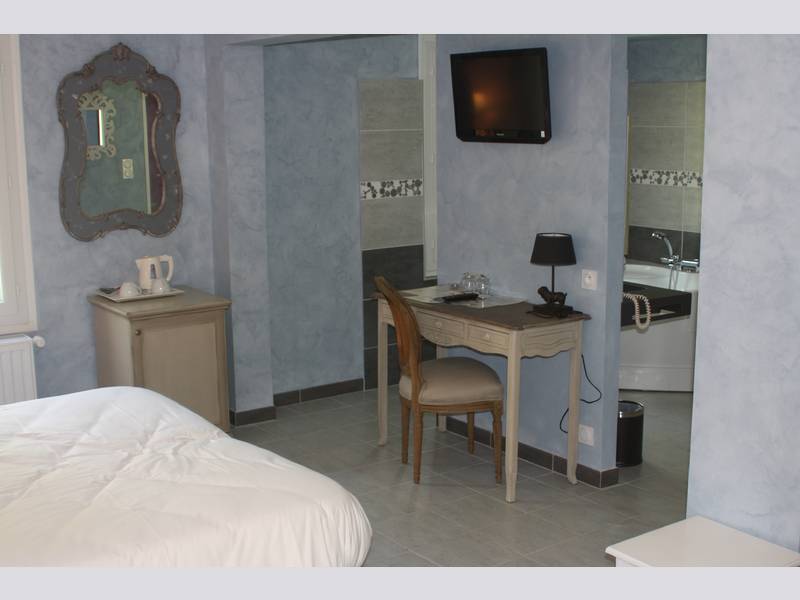 Logis Domaine De Valaudran Hotel ซาลบรีส์ ภายนอก รูปภาพ