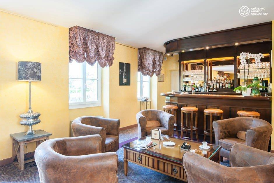 Logis Domaine De Valaudran Hotel ซาลบรีส์ ร้านอาหาร รูปภาพ