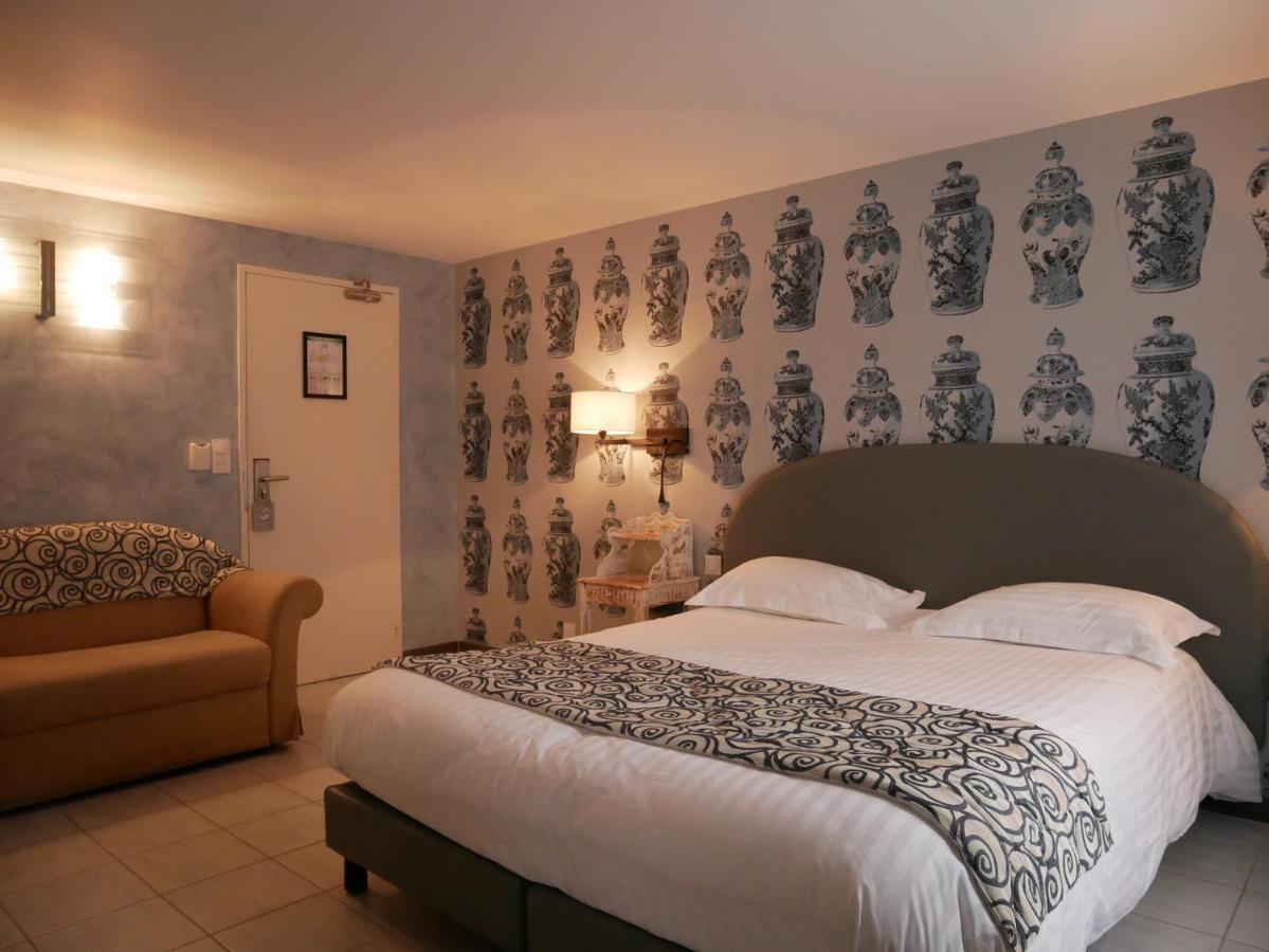 Logis Domaine De Valaudran Hotel ซาลบรีส์ ภายนอก รูปภาพ